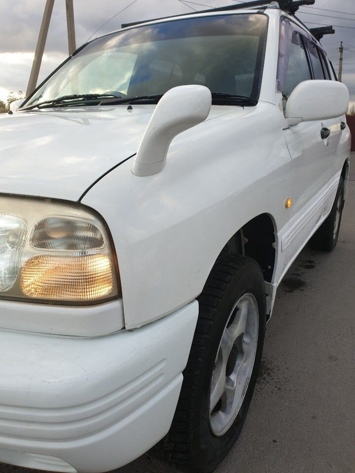 Suzuki Escudo: фото владельца