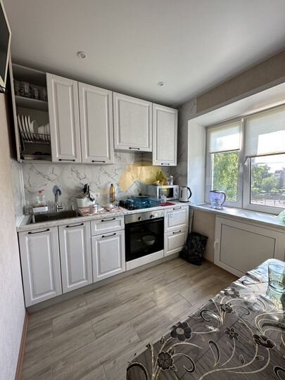 2-к. квартира, 45 м², 5/5 эт.
