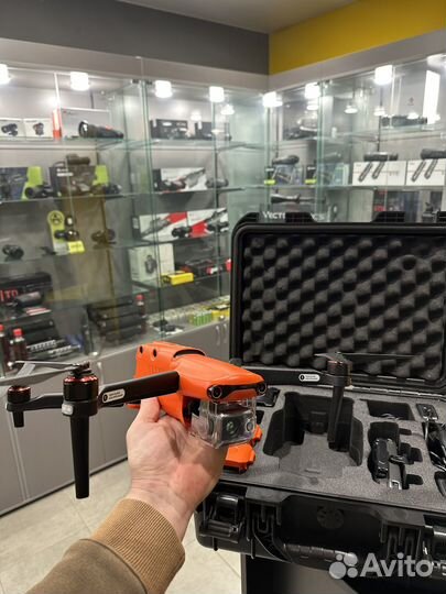 Квадрокоптер с тепловизором Autel