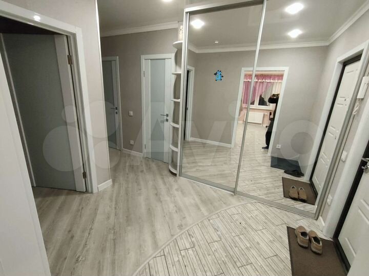 2-к. квартира, 62 м², 9/9 эт.