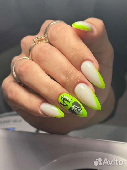 Маникюр / педикюр