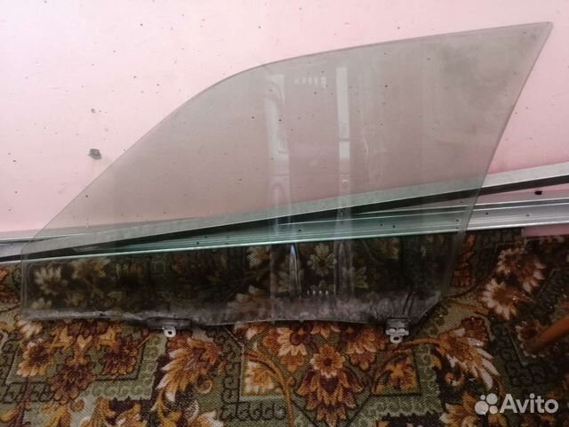 Стекло двери правое Toyota corsa