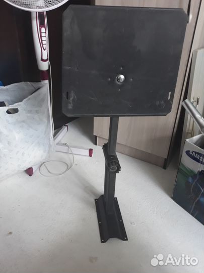 Кронштейн для тв