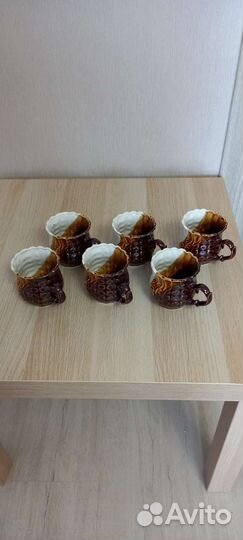 Кофейные чашки и рюмки для коклейля