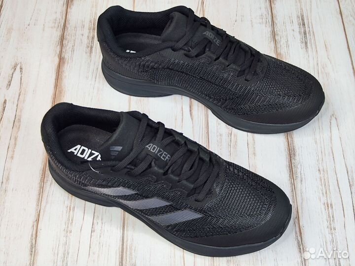 Кроссовки adidas