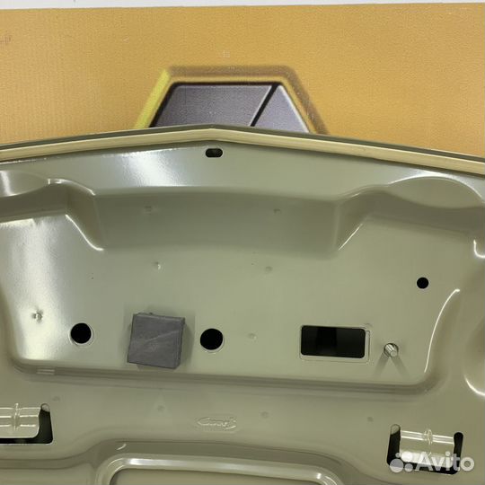 Капот Renault symbol