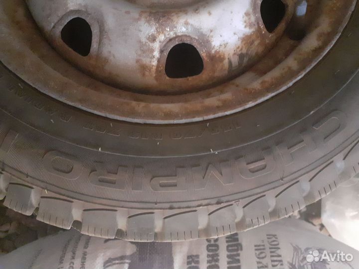 Accelera 651 155/70 R13