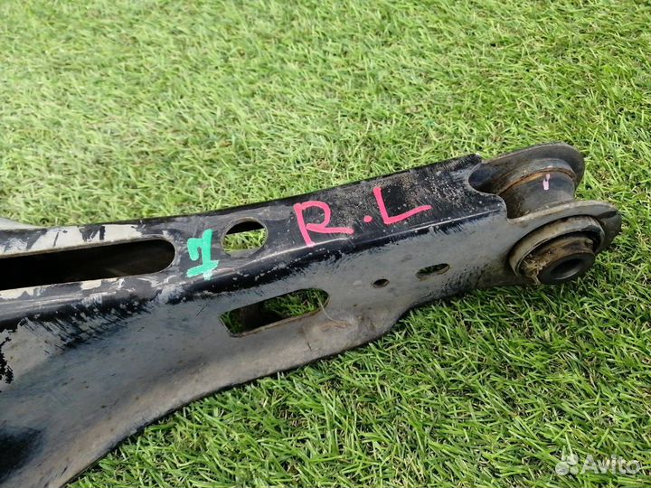 Рычаг задний левый Toyota C-Hr