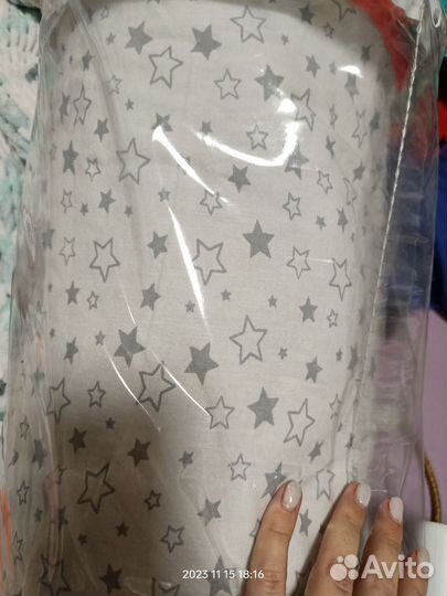 Бортик на кроватку