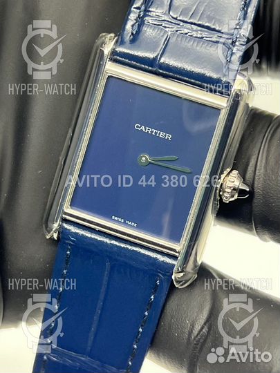 Часы Cartier Tank Must 25,5 wsta0055