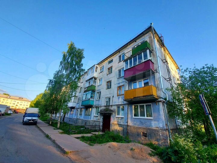1-к. квартира, 32 м², 1/4 эт.