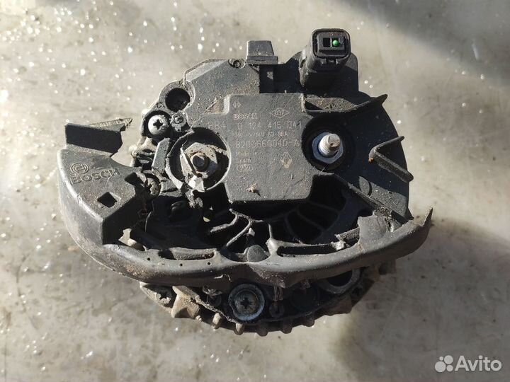 Генератор Рено Логан Кангу битый