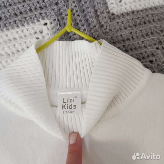 Водолазка для девочки