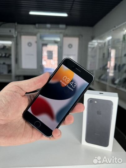 iPhone 7, 32 ГБ