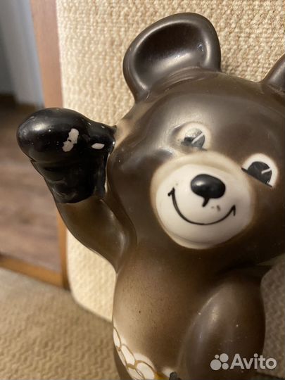 Фарфоровая статуэтка «Олимпийский мишка боксер«