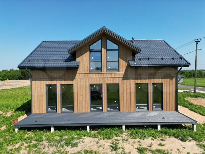 Дом 189 м² на участке 10 сот.