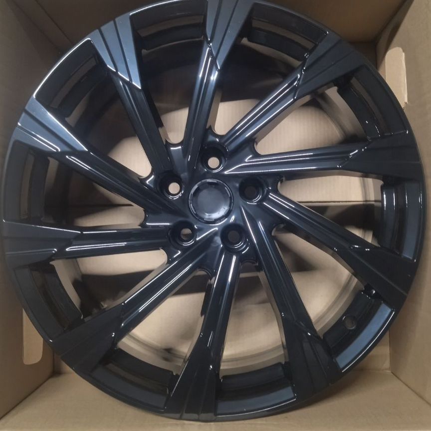 Литые диски Khomen Wheels KHW1901 7.5×R19 5×108