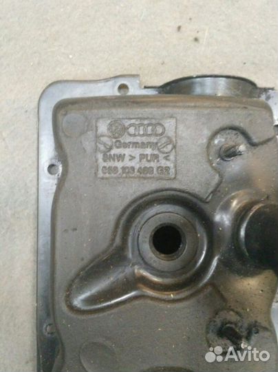 Клапанная крышка Audi A4 B5 AQD