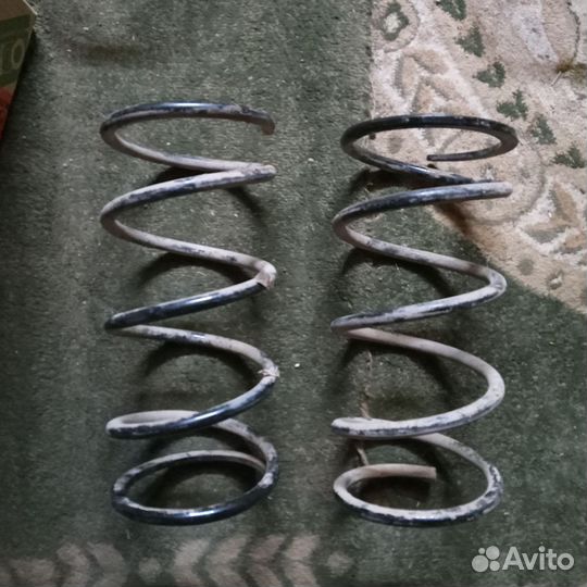 Пружина для амортизатора задняя, передняя
