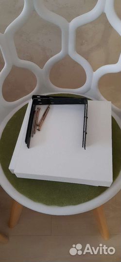 Полка настенная навесная