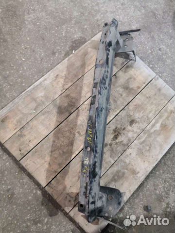 Усилитель передний Volkswagen Touareg 4.2 2006