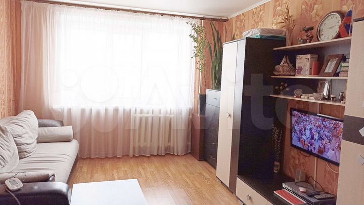 2-к. квартира, 76 м², 2/10 эт.