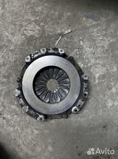 Корзина сцепления mazda 323 f BA