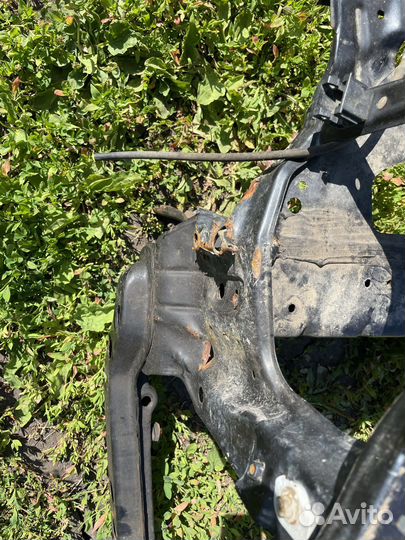 Четверть передняя правая лонжерон акцент Accent