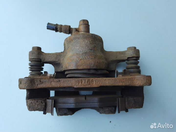 Суппорт передний левый Daewoo Matiz