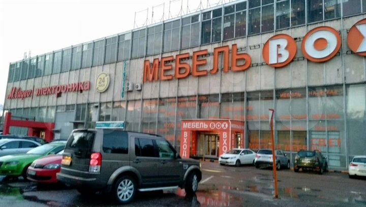 Торговое помещение на 1ом этаже ТЦ