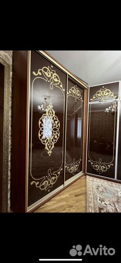 Шкаф купе с встроенной кроватью