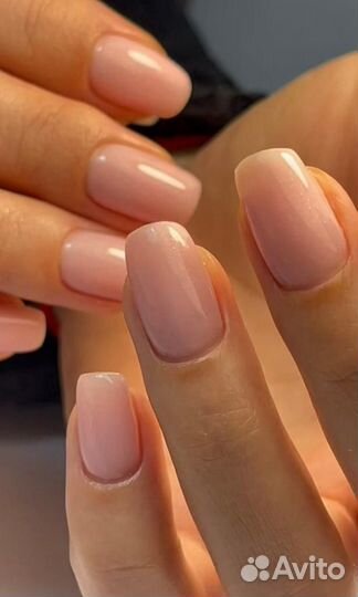 Маникюр и педикюр