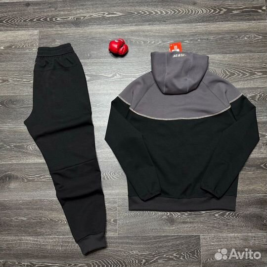 Спортивный костюм Nike Tech fleece Syna World