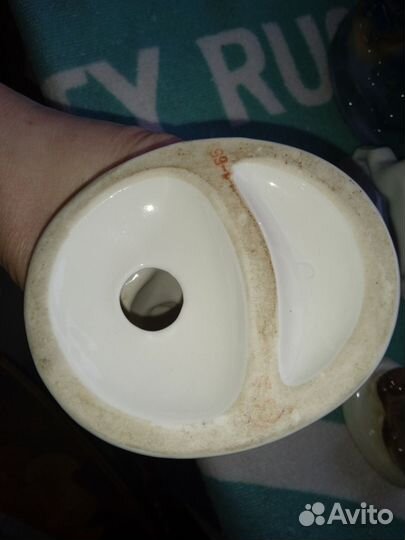 Статуэтки фарфоровые разные