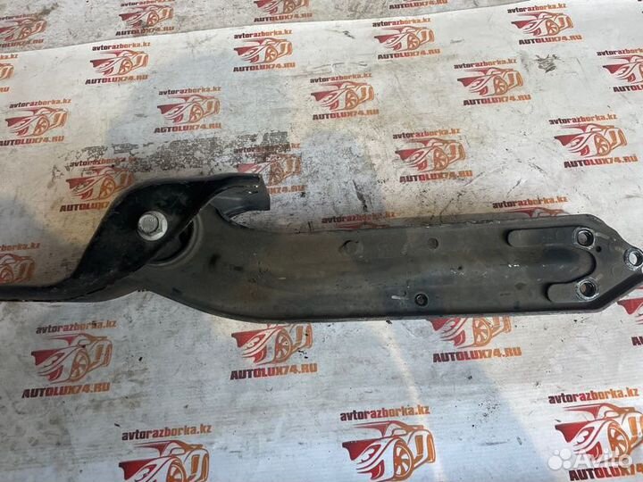 Рычаг задний правый Opel Antara L07 Z24SED 2009