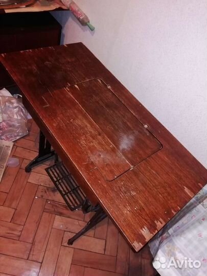 Швейная машина Подольск ножная