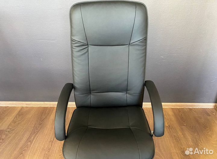 Офисное кресло. Удобное