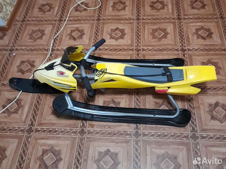 Детский снегокат