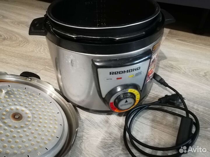 Мультиварка redmond