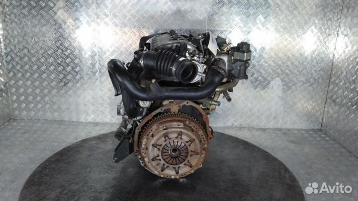 Двигатель Nissan Almera Tino (00-06) 2004 Дизель 2