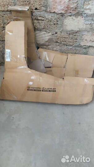 Крыло переднее левое Toyota hilux viii