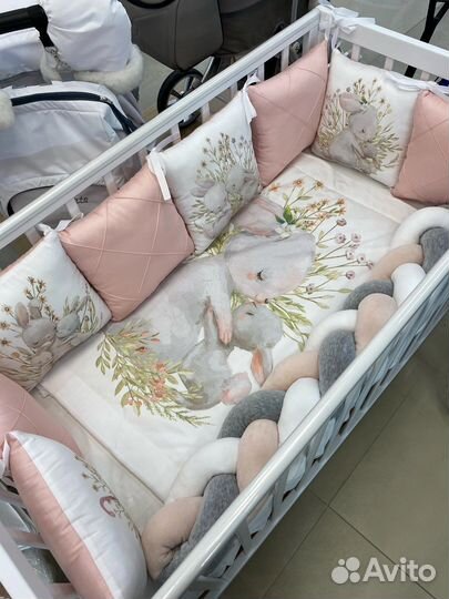 Комплект в кроватку для новорожденного