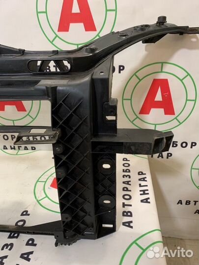 Рамка радиатора Ford Fusion CBK 1.4 (fxja) 2006