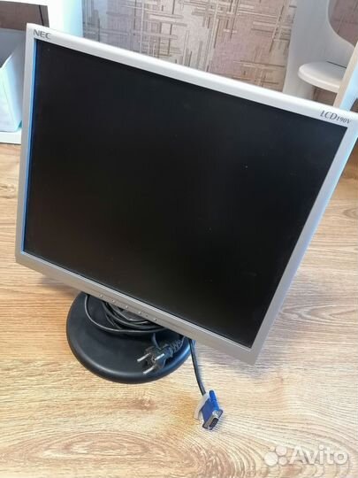 Монитор Nec lcd190v 19