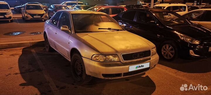 Audi A4 1.6 МТ, 1997, 345 156 км
