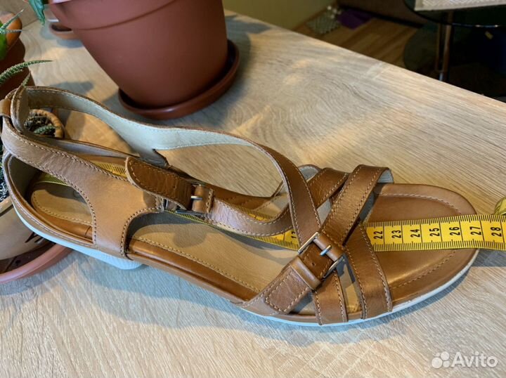 Босоножки ecco 41р
