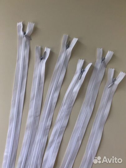 Молния потайная белая 50 см 200 шт