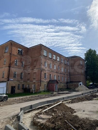 Комната 10,8 м² в 1-к., 2/4 эт.