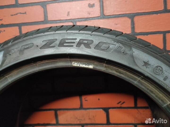 Pirelli P Zero 275/35 R19 96Y