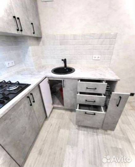 Кухня угловая